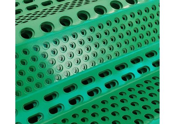 Windproof Perforated Metal Mesh Panels / Galvanized Fence Panels 1.0mm Thick